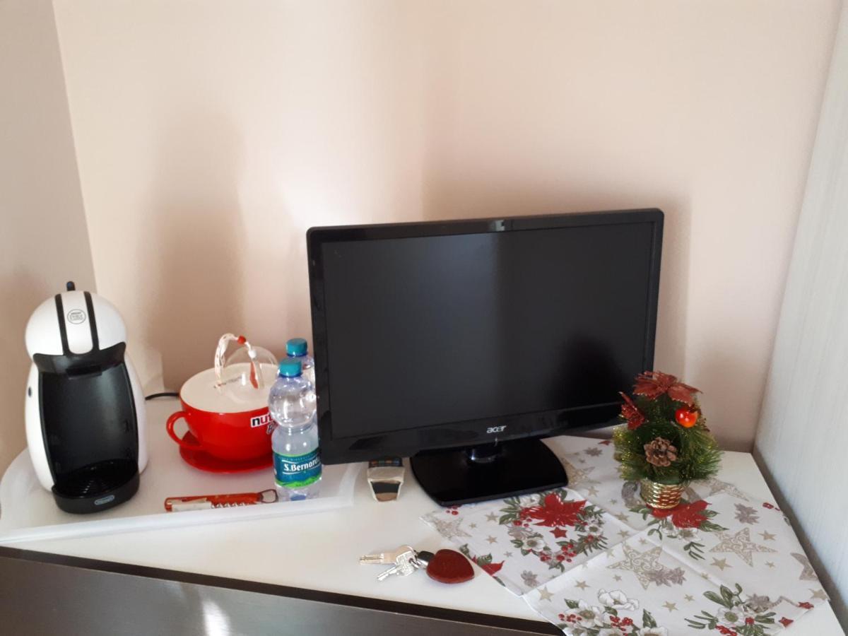 Casa Delle Orchidee Hotel Alba Kültér fotó